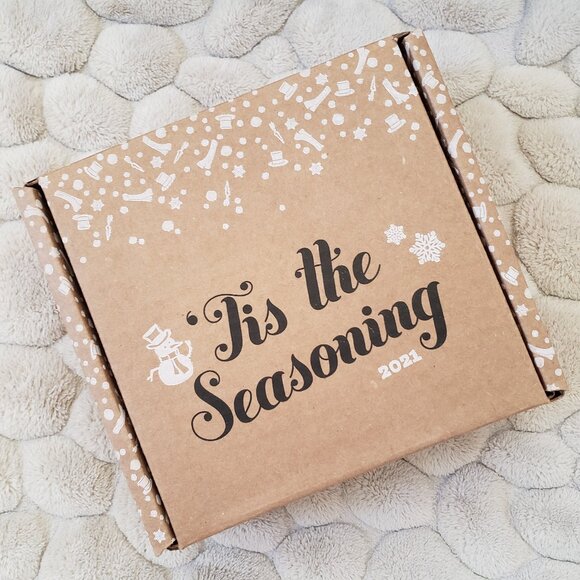 Lodge Cast Iron 2021 Holiday Mini Skillet - LIMITED EDITION - Picture 2 of 6